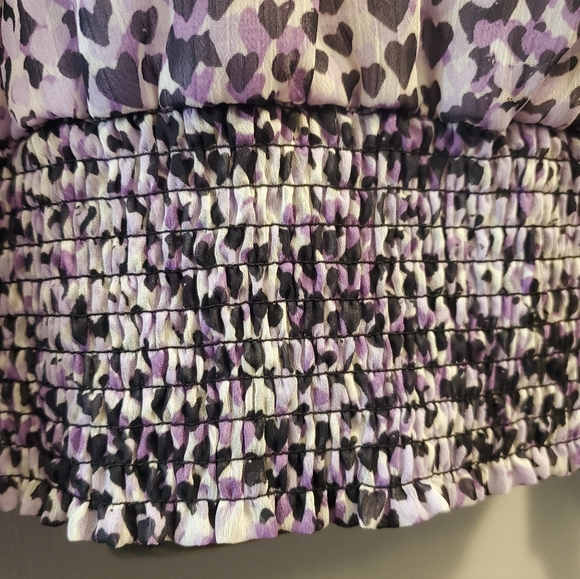 Cleo Long Sleeve Chiffon V-neck Blouse - Picture 6 of 10